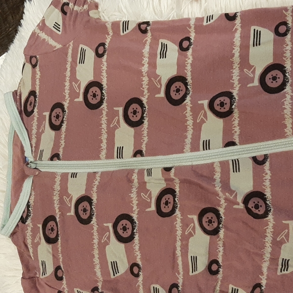 Kickee Pants Other - Kickee pants Mauve pajamas 🚜